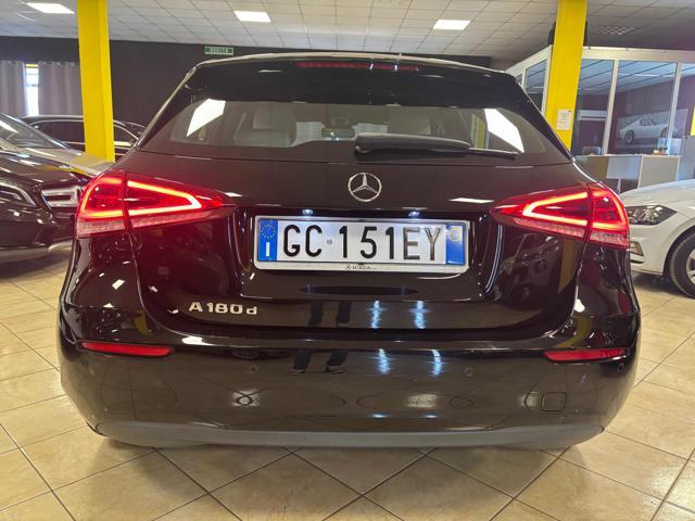 MERCEDES-BENZ A 180 d Automatic Sport ** KM CERTIF. MERCEDES **