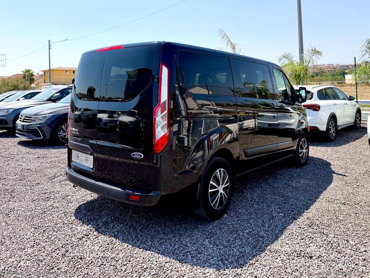 TOURNEO CUSTOM 2.0TDCi 130CV AUTOMATICO 9 POSTI