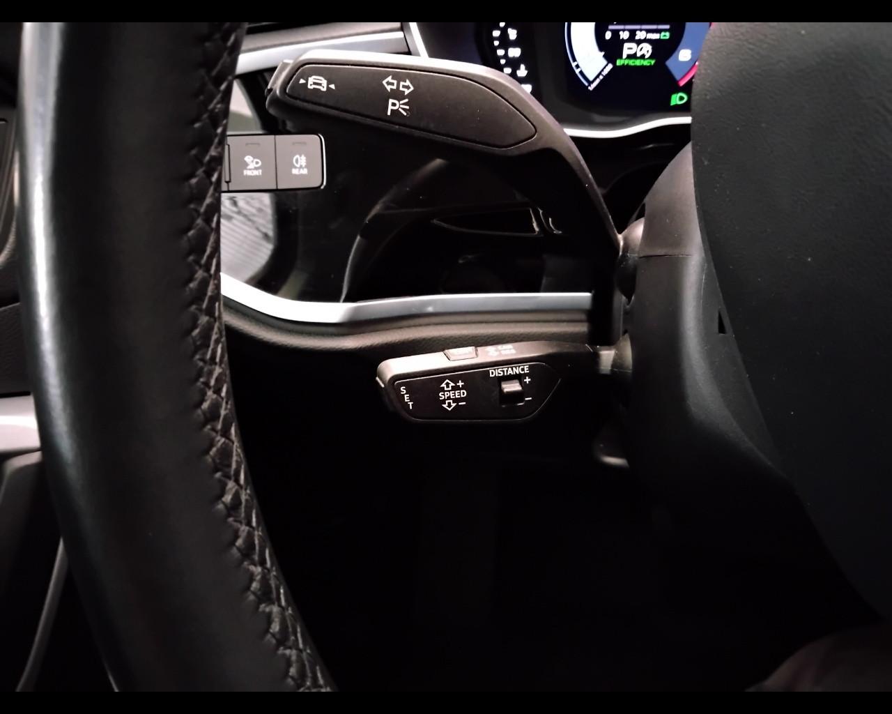 AUDI Q3 I 2019 Sportback - Q3 Sportback 35 2.0 tdi Business Plus