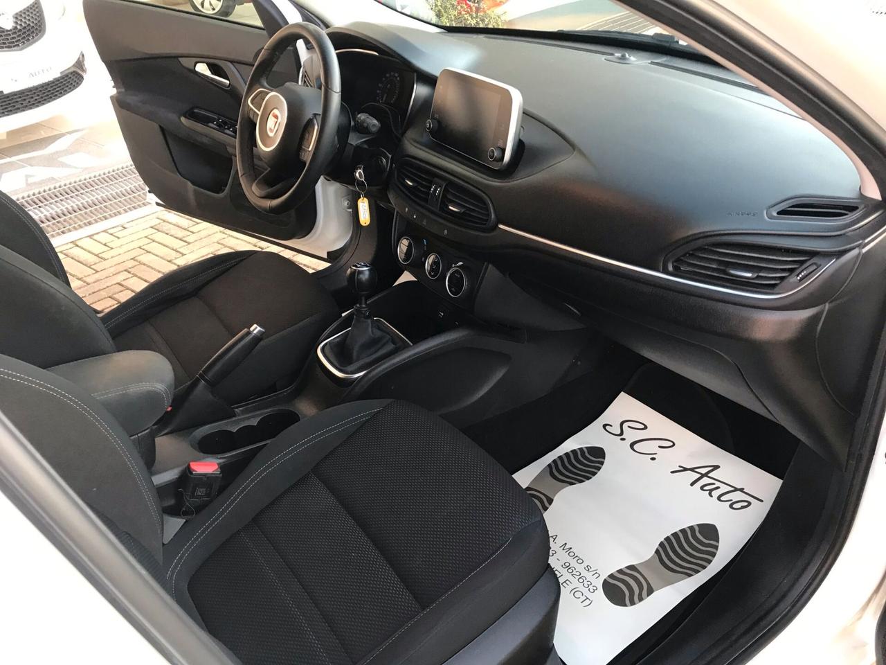 Fiat Tipo 1.6 Mjt S&S SW Lounge