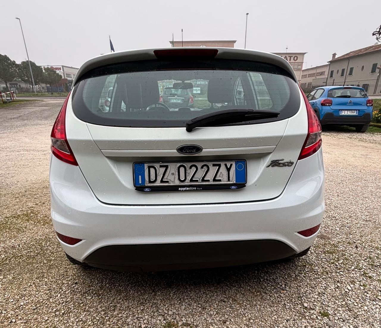 Ford Fiesta 1.4 5 porte Bz.- GPL Titanium
