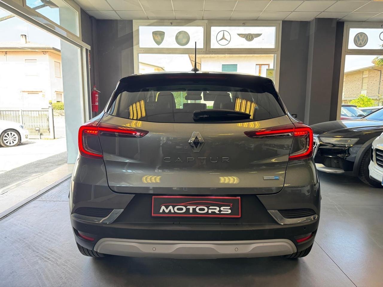 Renault Captur Full Hybrid E-Tech 145 CV Initiale Paris (105 kw