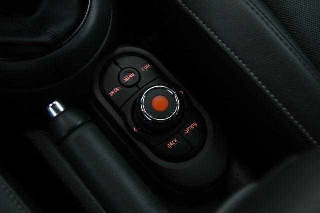 MINI Cooper S 2.0 Cooper S 5 porte Fari Bi-LED/Pack look nero