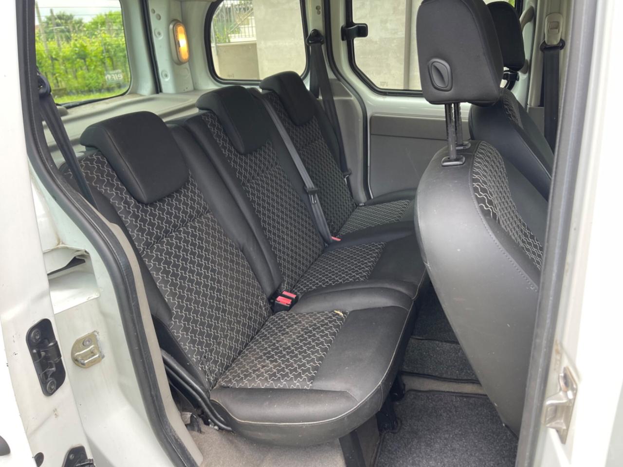 Renault Kangoo 1.5 dCi 85CV 4p. Express Maxi Combi Ice