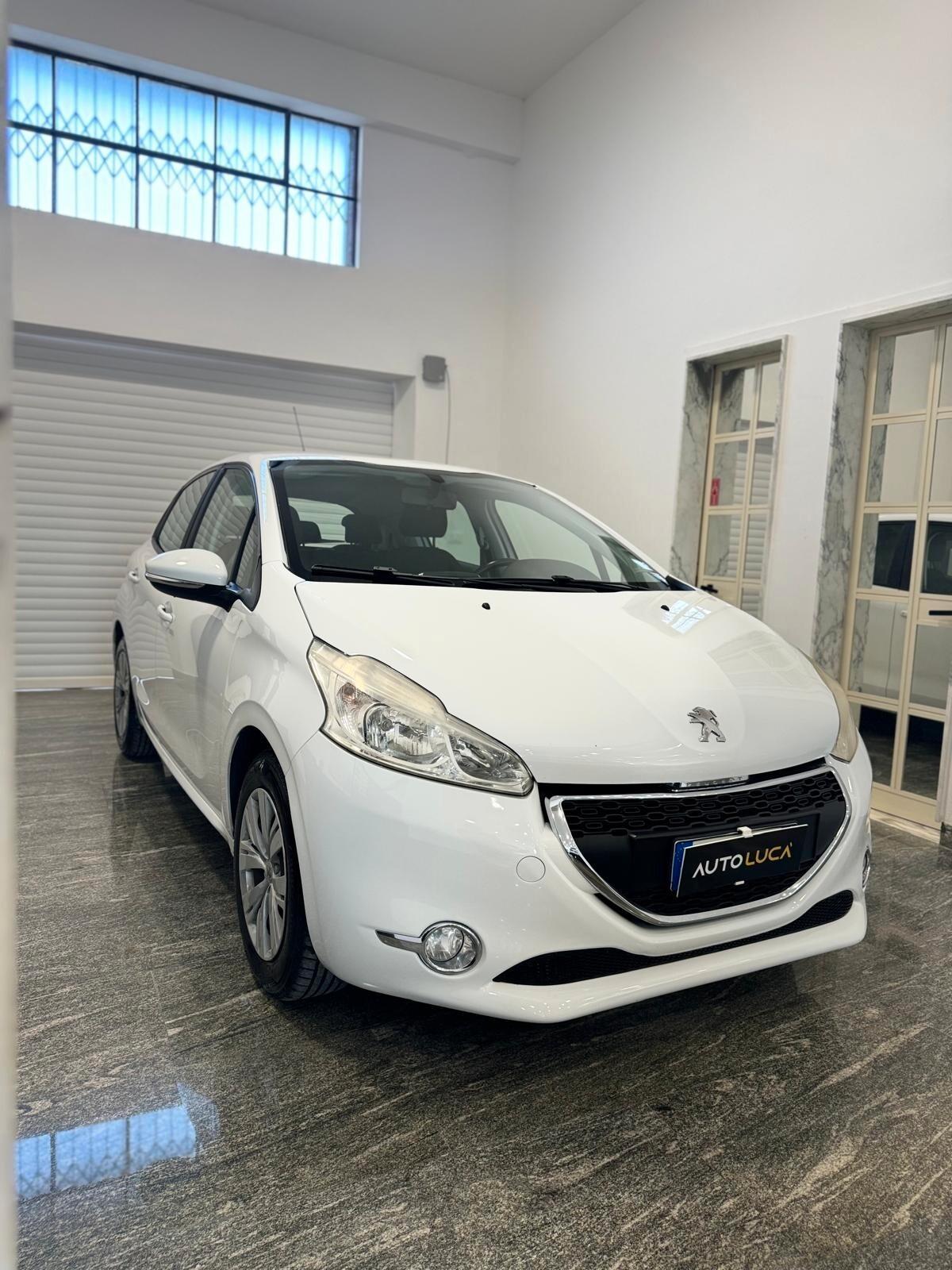 Peugeot 208 1.4 HDi 68 CV