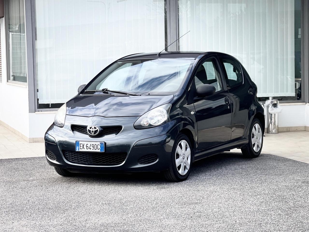Toyota Aygo 1.0 Benzina 68CV E5 Neo - 2011