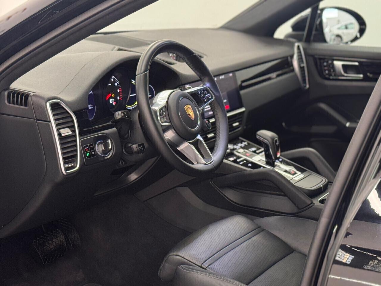 Porsche Cayenne Coupé 3.0 V6