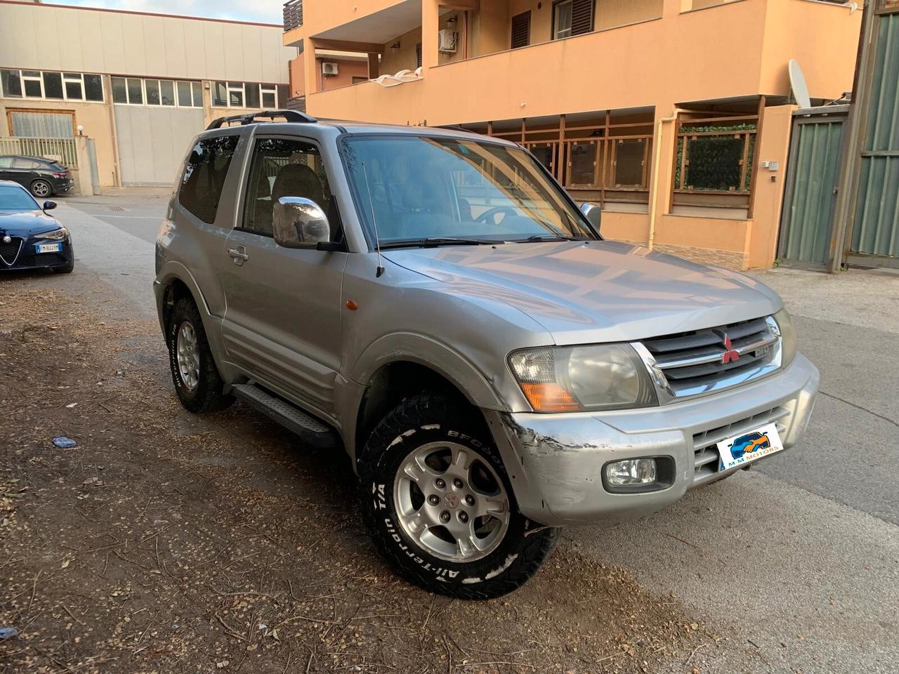 Mitsubishi Pajero 3.2 16V DI-D 3p. GLS