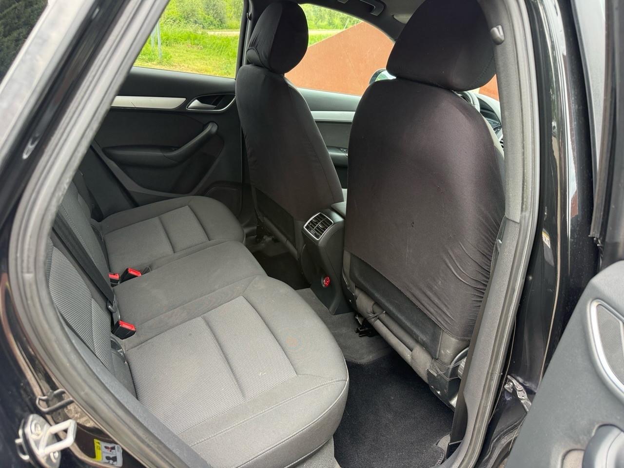 Audi Q3 2.0 TDI 120 CV Business SI PERMUTE