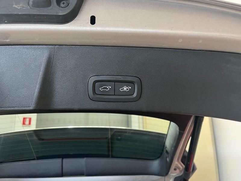 Volvo XC40 XC40 T2 automatico Core