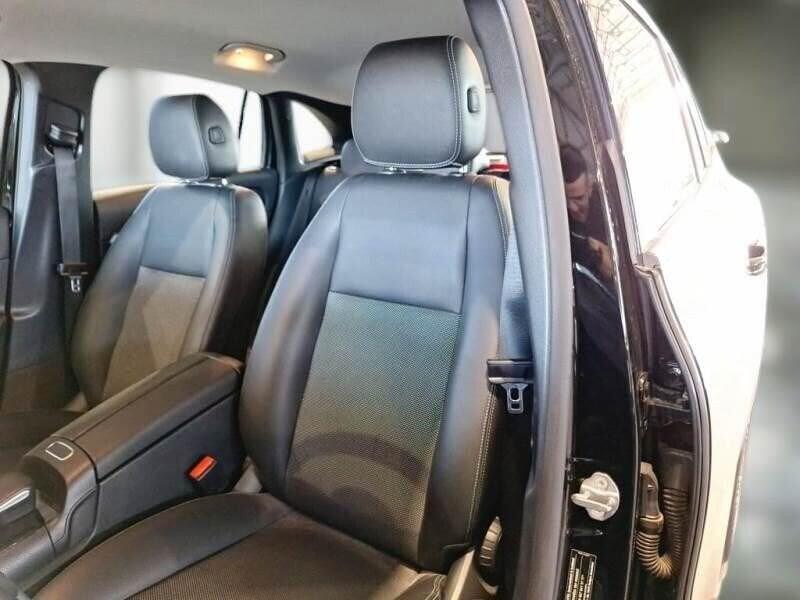 Mercedes-Benz GLA GLA 200 d Automatic Business Extra