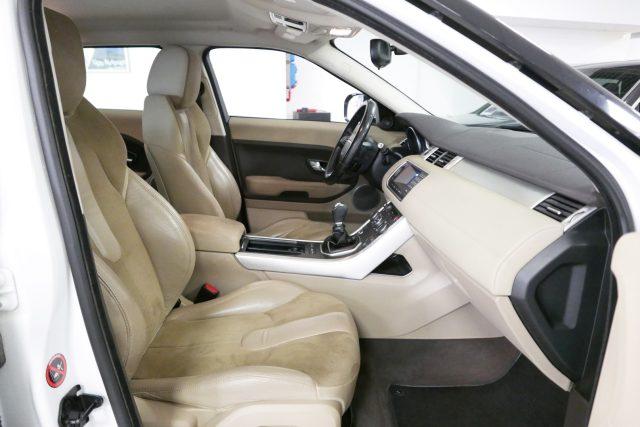 LAND ROVER Range Rover Evoque 2.2 TD4 5p. Pure