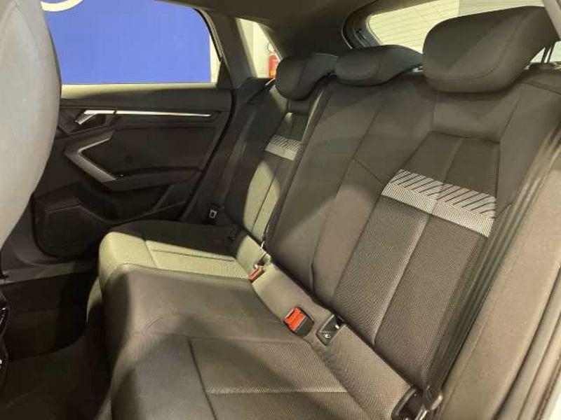 Audi A3 IV 2024 Sportback 35 2.0 tdi S line edition s-tronic