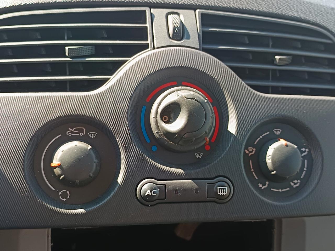 Renault Kangoo 2009 - 1.5dci Lb automobili