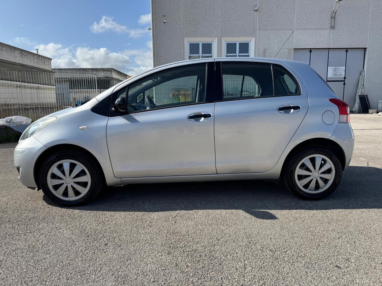 Toyota Yaris 1.0 5p LUXURY PACK