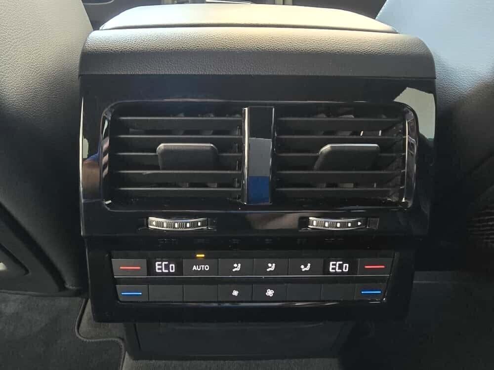 Volkswagen Touareg 3.0 V6 TDI SCR Advanced /SOSP PNEUM/4 RUOTE STERZ