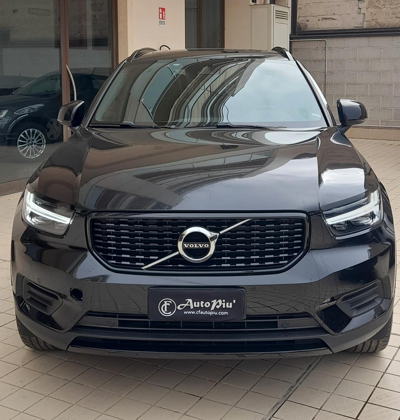 Volvo XC40 D3 AWD Geartronic R-design