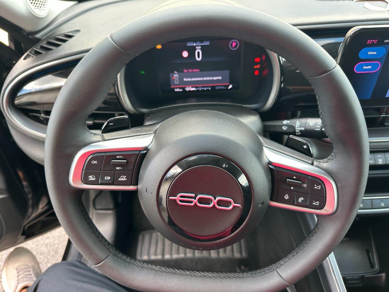 Fiat 600 1.2 hybrid Icon 145cv auto