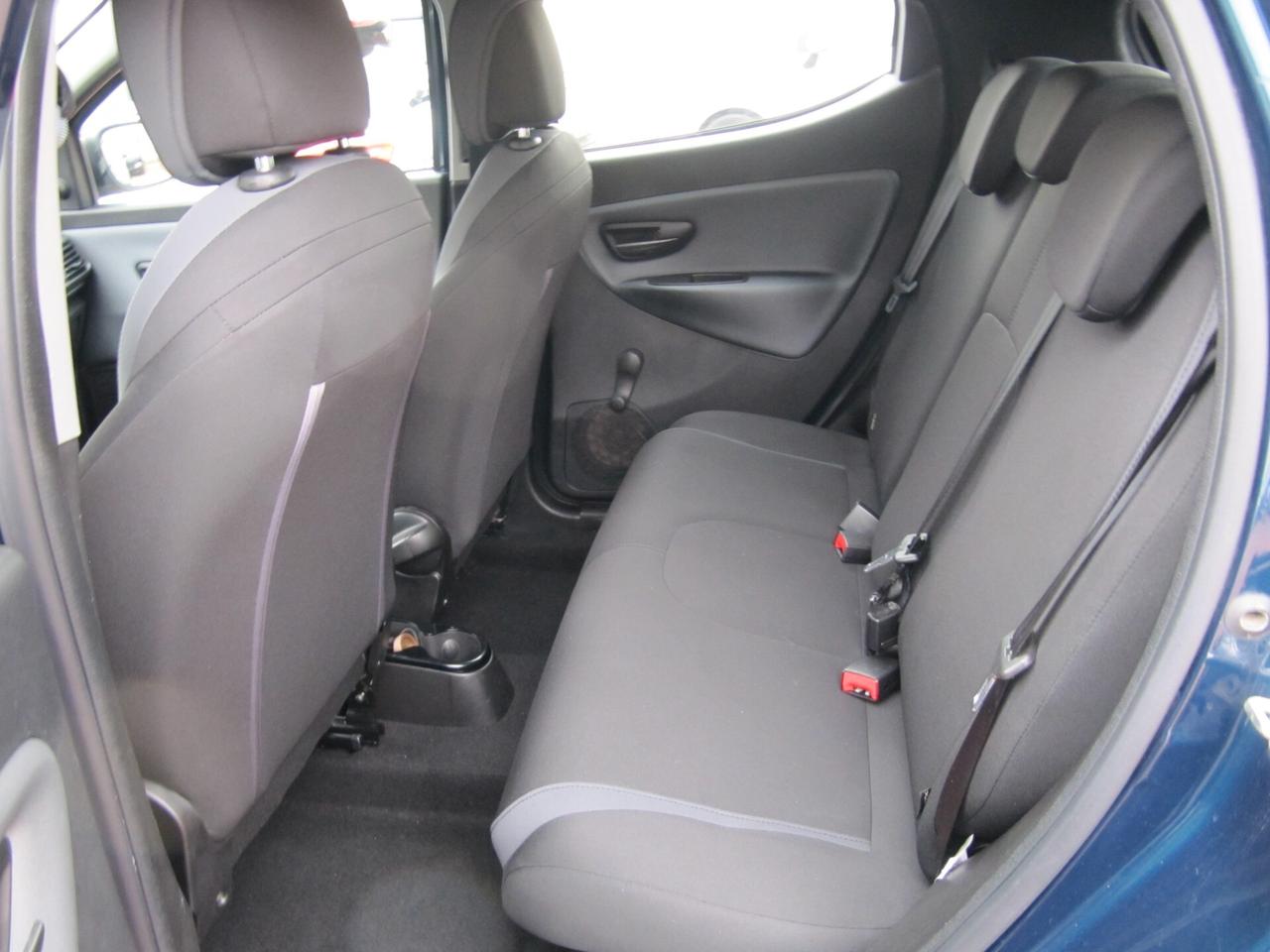 Lancia Ypsilon 1.2 69 CV 5 porte GPL Ecochic Silver