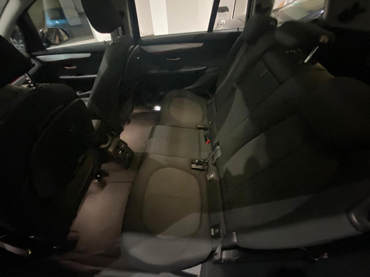 Bmw 2er Active Tourer 218d 7 POSTI cc 2000 cv 150