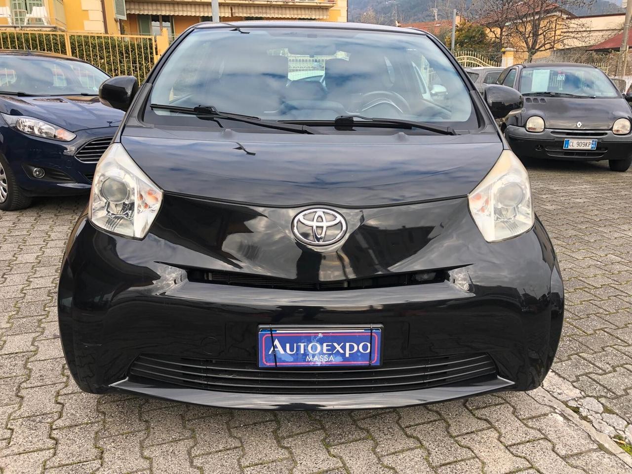 Toyota iQ 1.0 Multidrive ADATTA PER NEOPATENTATI TENUTA "MANIACALMENTE" POSSIBILITA' DI GARANZIA EUROPEA FINO A 36 MESI!!!