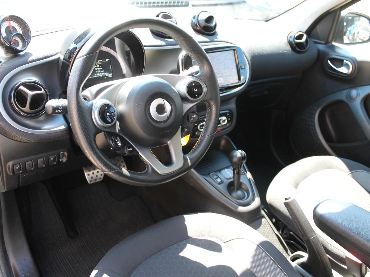 Smart ForFour EQ Pulse Cam Pdc Tetto UNIPRO IVA DEDUCIBILE