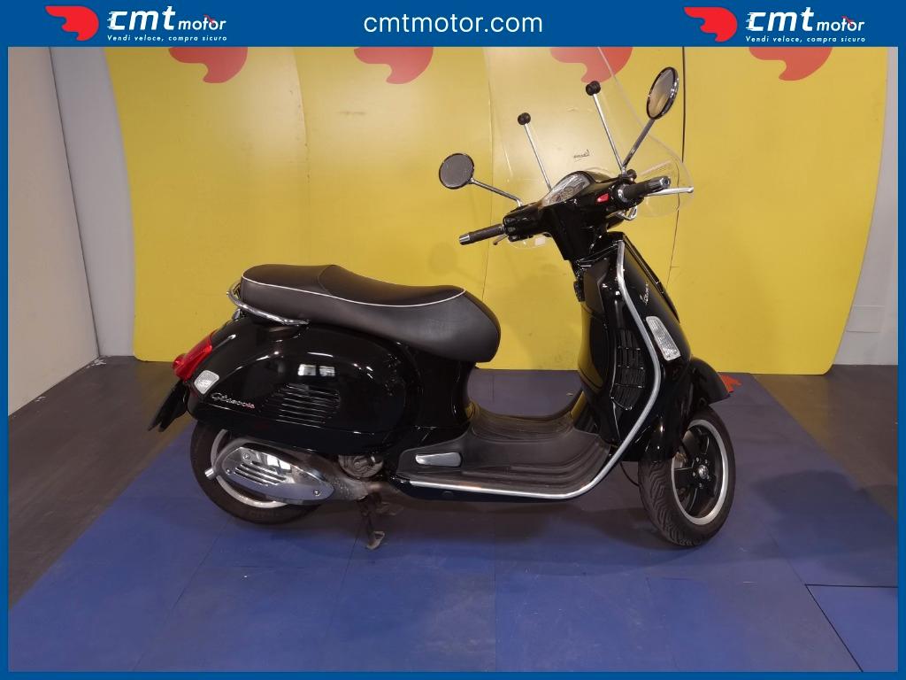 Vespa GTS 300 - 2013