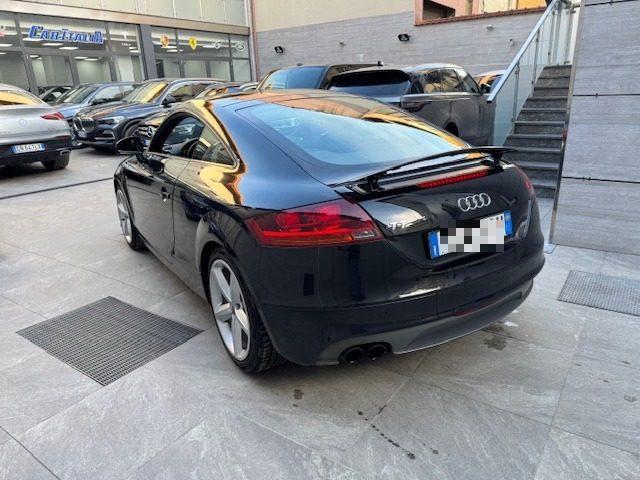 AUDI TT Coupé 2.0 TFSI S-LINE