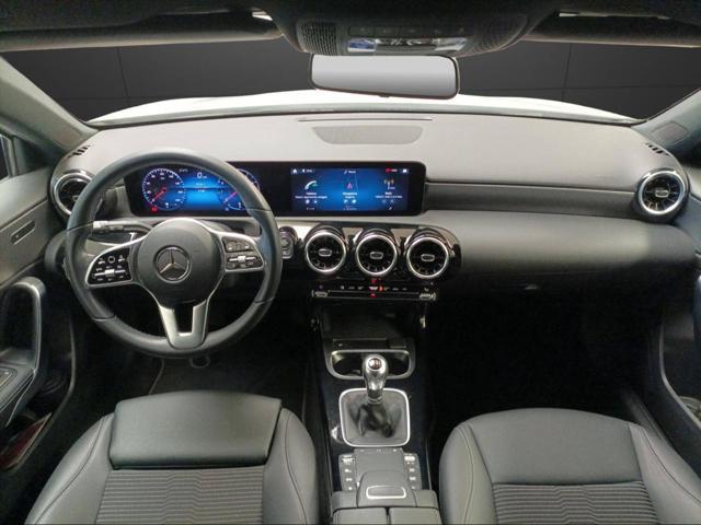 MERCEDES-BENZ A 160 Sport