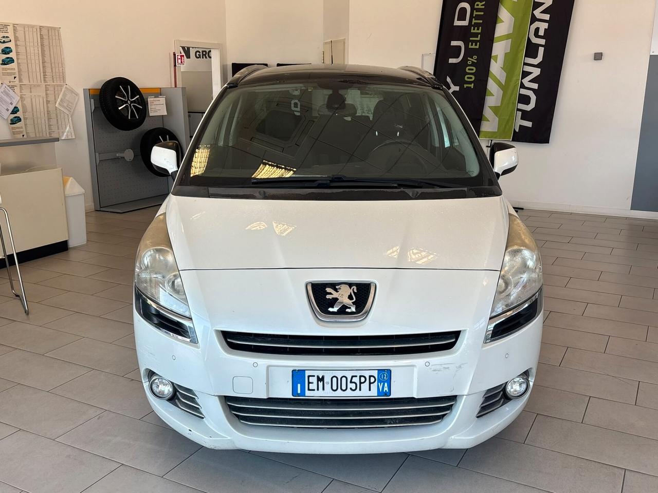 Peugeot 5008 1.6 HDi 112CV Allure
