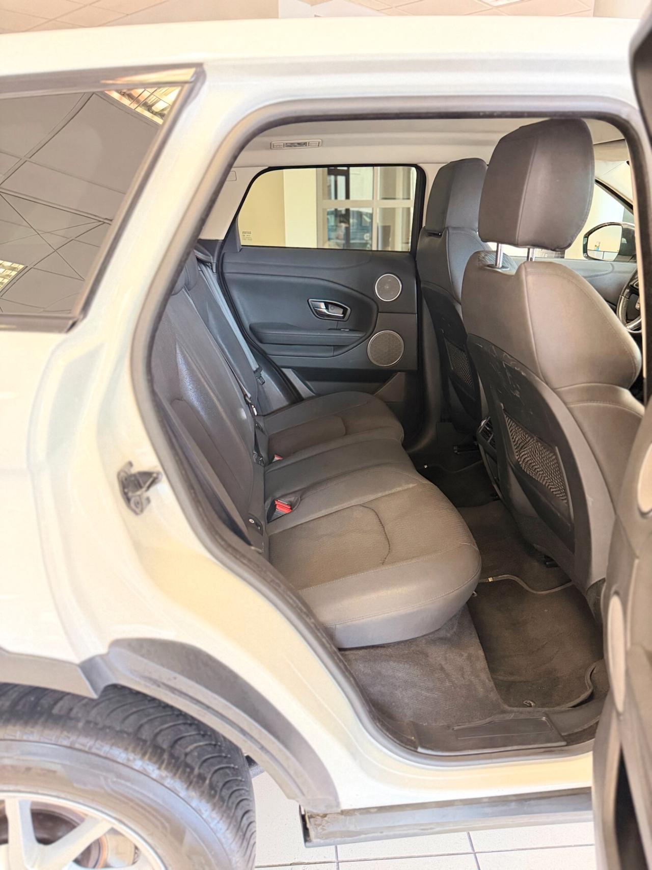 Land Rover Range Evoque 2.0 TD4 150 CV 5p. Pure