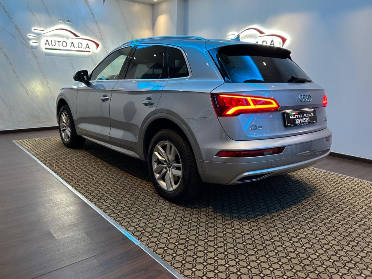 Audi Q5 2.0 TDI quattro S tronic Business Sport