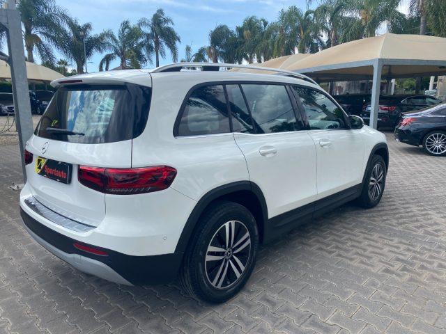 MERCEDES-BENZ GLB 180 d Automatic Sport