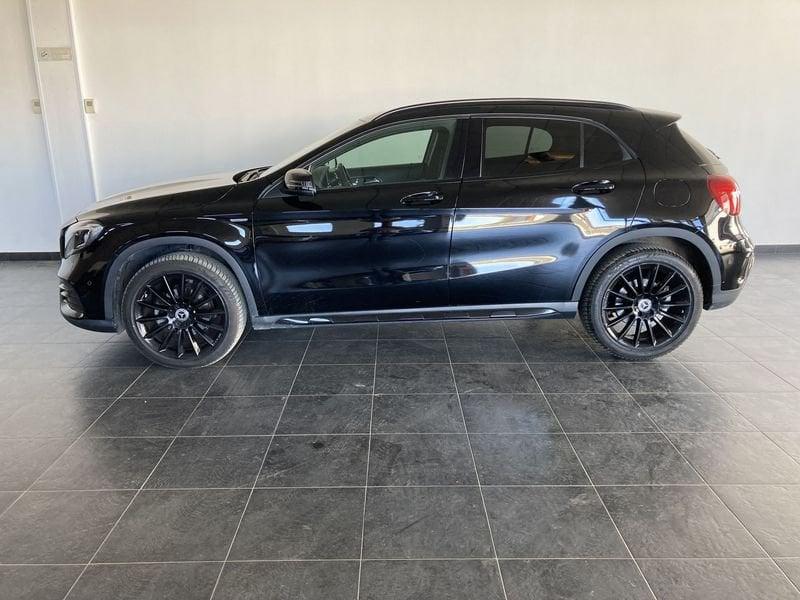 Mercedes-Benz GLA 200 d Automatic 4MATIC Premium