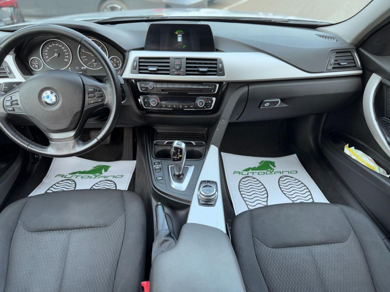 BMW 320 d Touring Business Advantage aut.