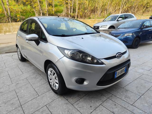 FORD Fiesta 1.4 16v Plus 5 P. G.P.L. 95cv