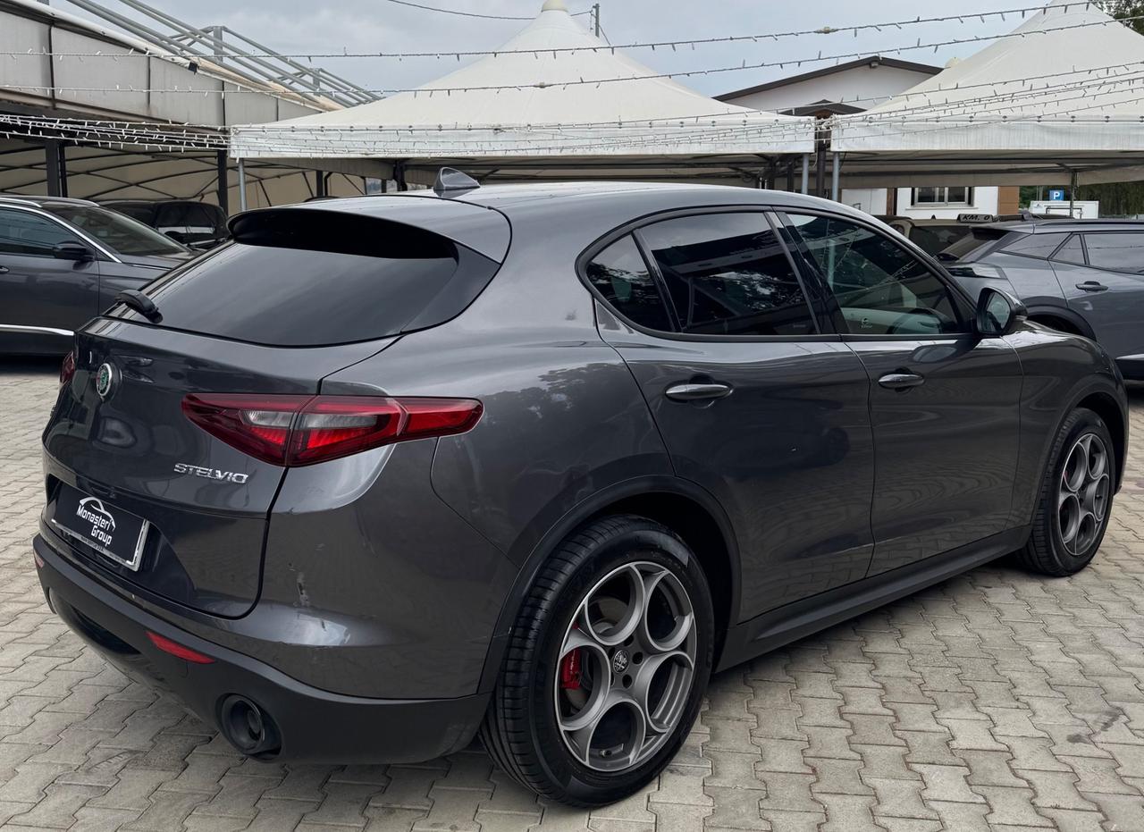 Alfa Romeo Stelvio 2.2 Turbodiesel 190 CV AT8 Q4 Executive