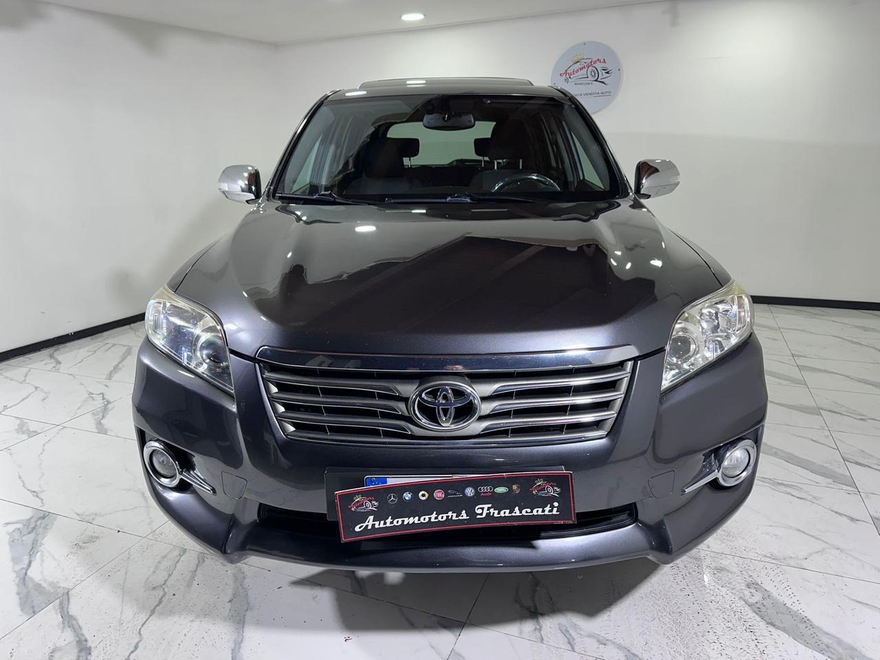 Toyota RAV 4 RAV4 2.2 D-2 WD 150 CV