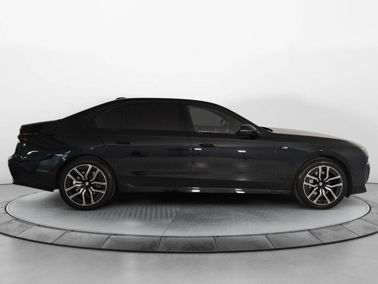 BMW Serie 7 740d xDrive mhev MSport