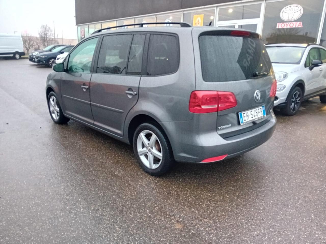 Volkswagen Touran 1.6 tdi Comfortline dsg Unicoproprietario 5 POSTI