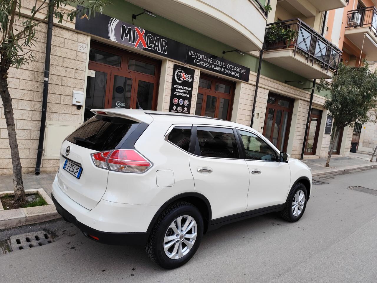 Nissan X-Trail 1.6 dCi 2WD 130cv AUTOMATICA