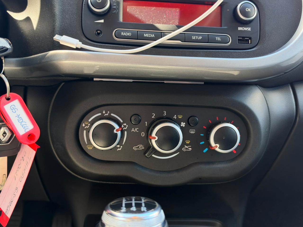 Renault Twingo SCe 65 CV Signature