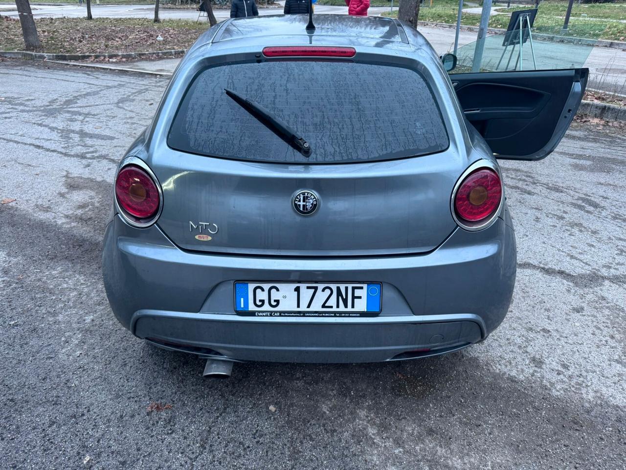 Alfa Romeo MiTo 1.6 JTDm 16V Distinctive Sport Pack