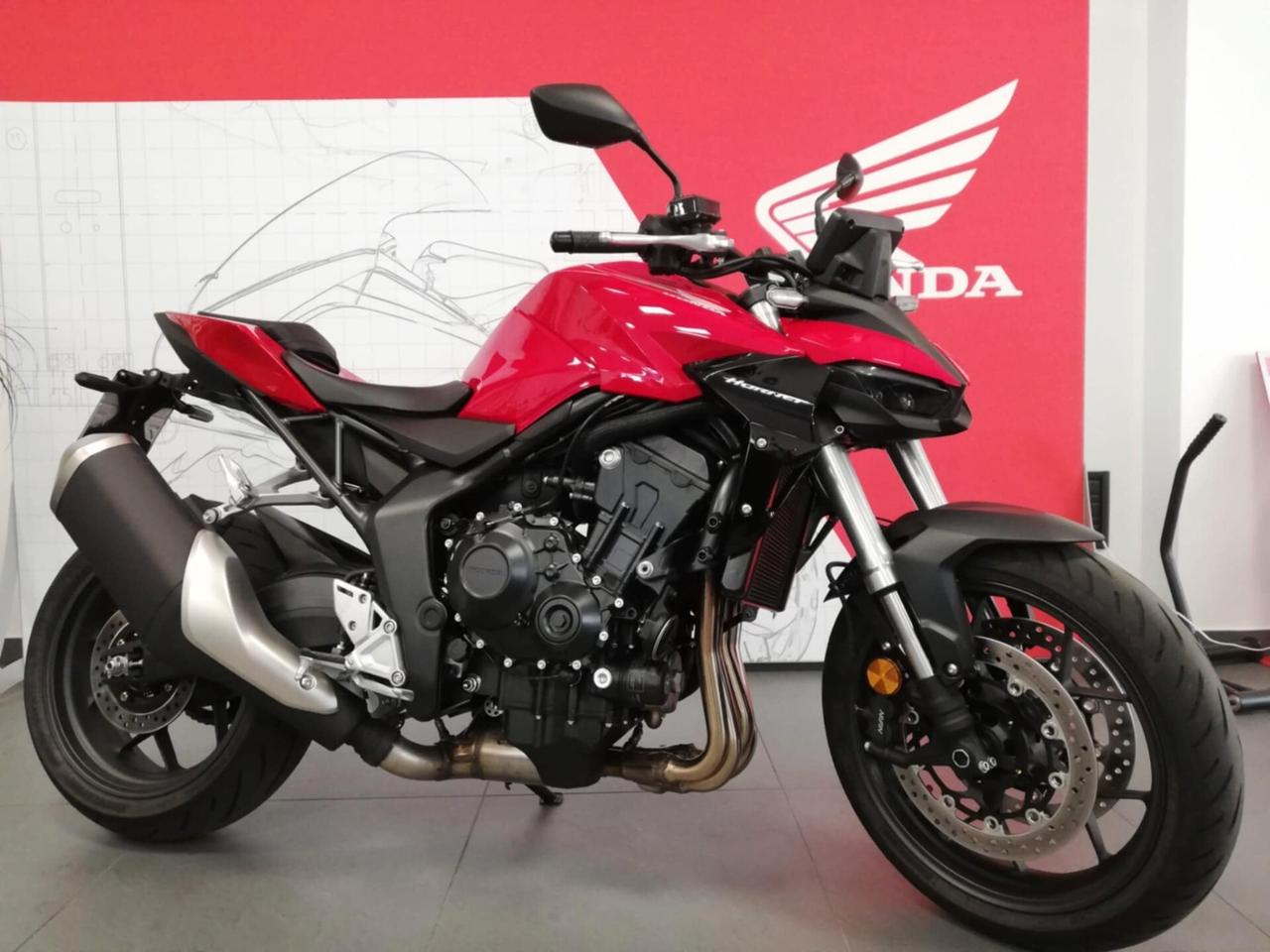 Honda CB 1000 HORNET- 2025 - 1903 KM