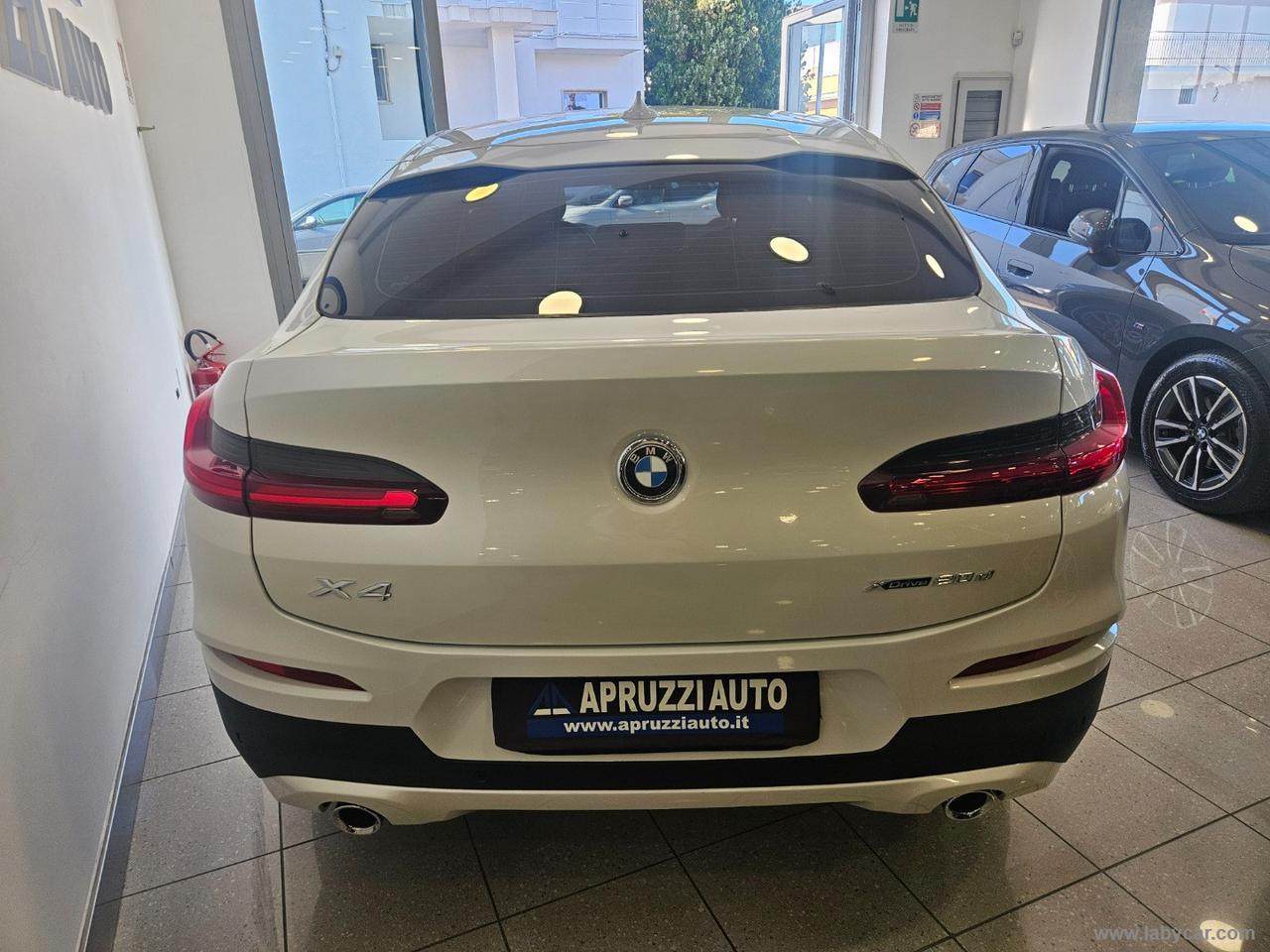 BMW X4 xDrive20d Business Advantage