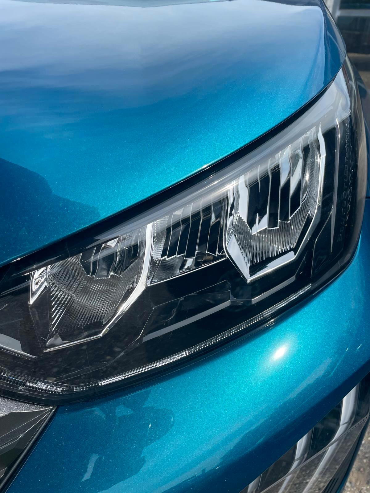 Peugeot 2008 1.2 Style pure-tech benzina 100cv SUPER PROMO