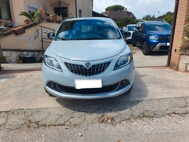 Lancia Ypsilon 1.0 FireFly 5 porte S&S Hybrid Ecochic Gold APPLE CAR PLAY NAVI ALCANTARA LED