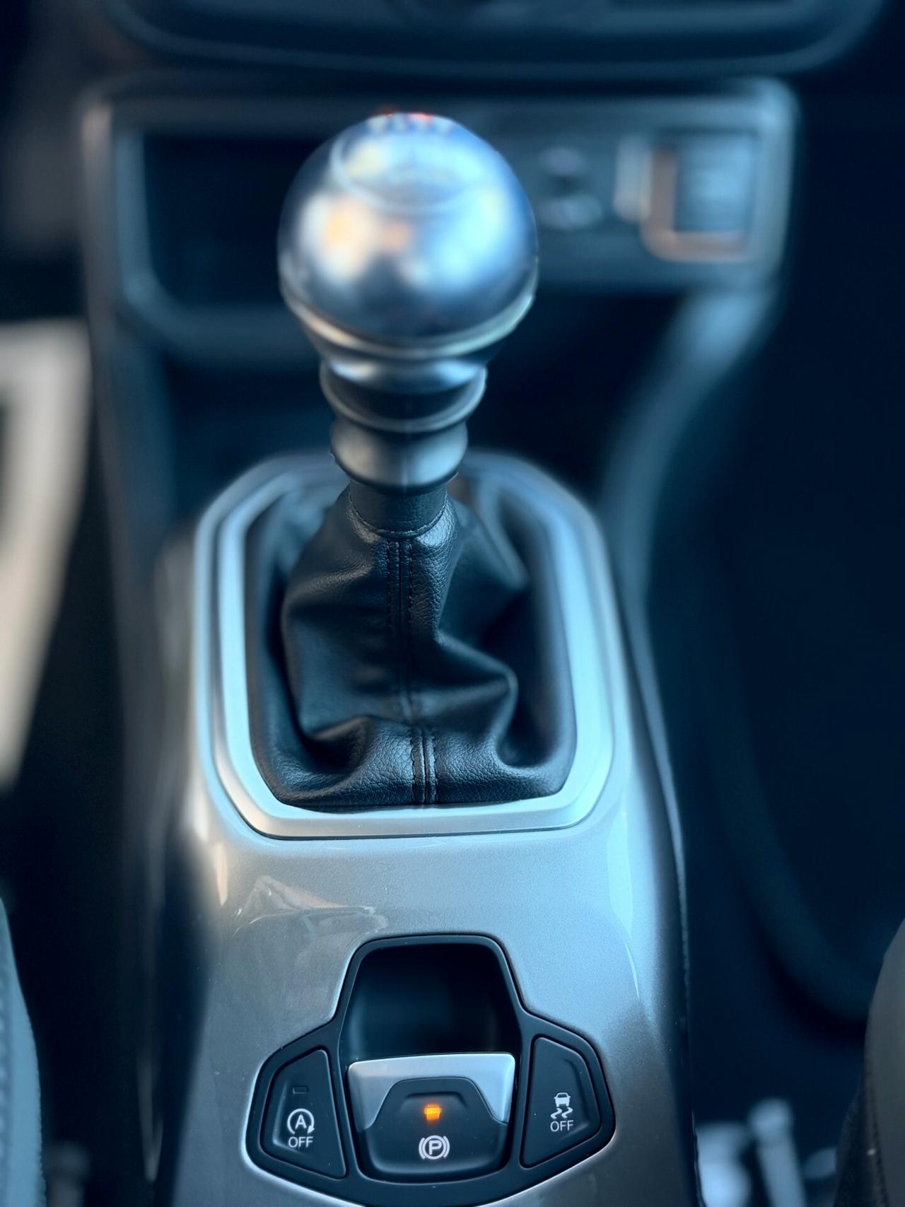 Jeep Renegade 1.6 mjt Limited 2wd 130cv NAVI,APPLE CARPLAY,ANDROID AUTO,SENSORI PARCHEGGIO,BLUETHOOT,KM CERTIFICAT
