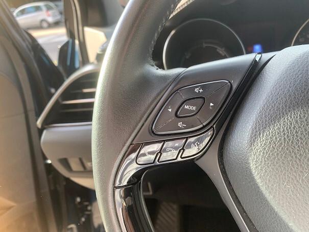 Toyota C-HR 2.0 Hybrid E-CVT Morebusiness