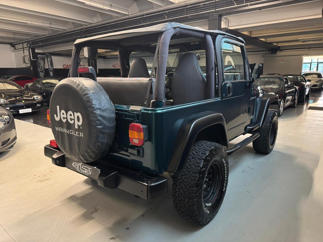 Jeep Wrangler 2.5 Sport asi